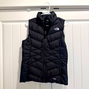 THE NORTH FACE 550 VEST